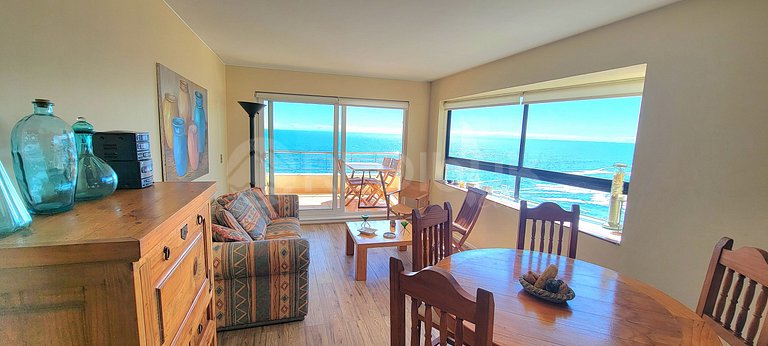 Rbk° Gran depto en Cochoa frente a la playa