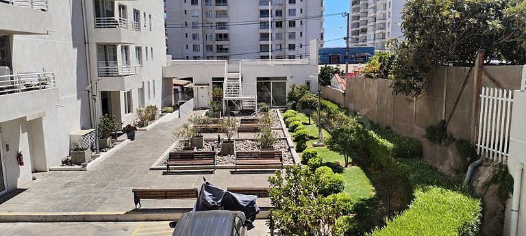 Rbk° Amplio depto con vista parcial a la bahia