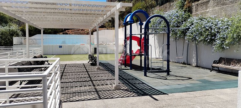 Rbk° Amplio depto con vista parcial a la bahia