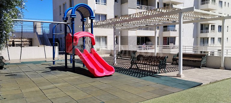 Rbk° Amplio depto con vista parcial a la bahia