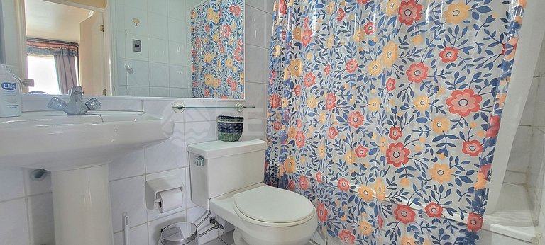 Rbkº Hermoso depto frente a la playa para 5