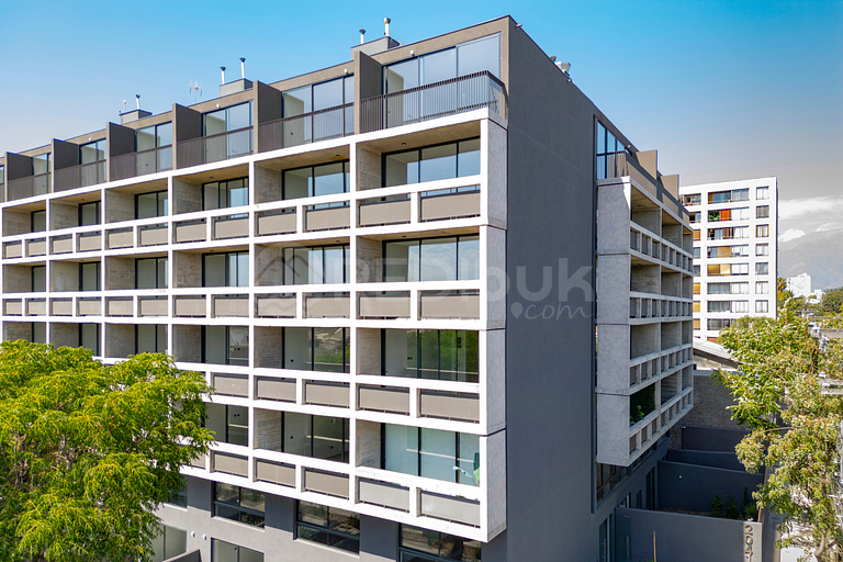 Rbk° Studio nuevo a pasos del Movistar Arena