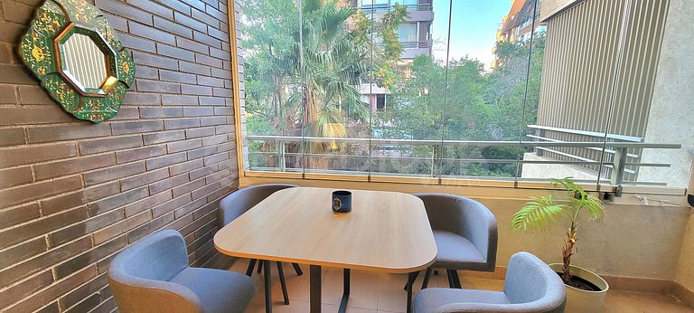 Rbk° Amplio depto en exclusivo sector Providencia