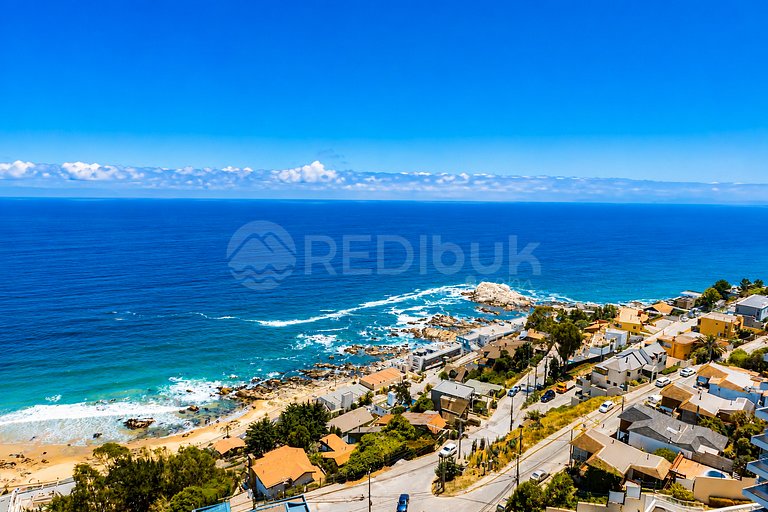 Beautiful Apartment with Unbeatable Ocean View