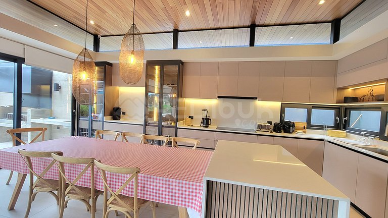 Casa en Maitencillo para 10 personas con piscina