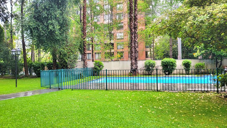 Depto en Las Condes Metro Alcantara Barrio el Golf